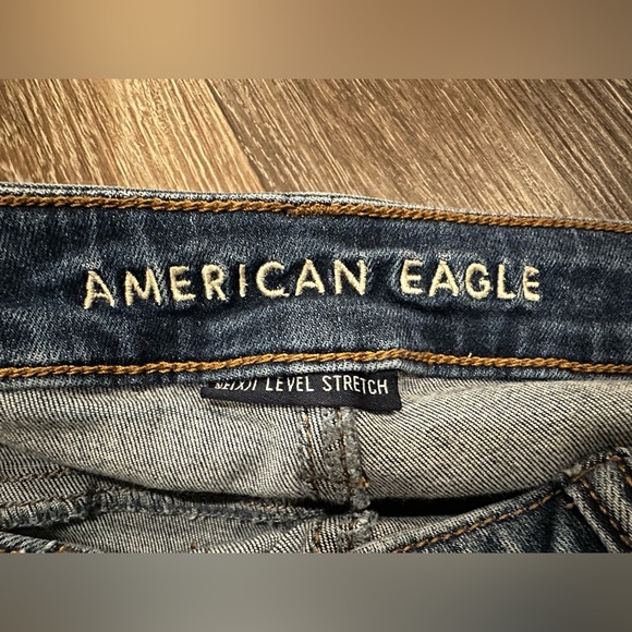 American Eagle Outfitters Blue Jeans - Picture 5 of 8